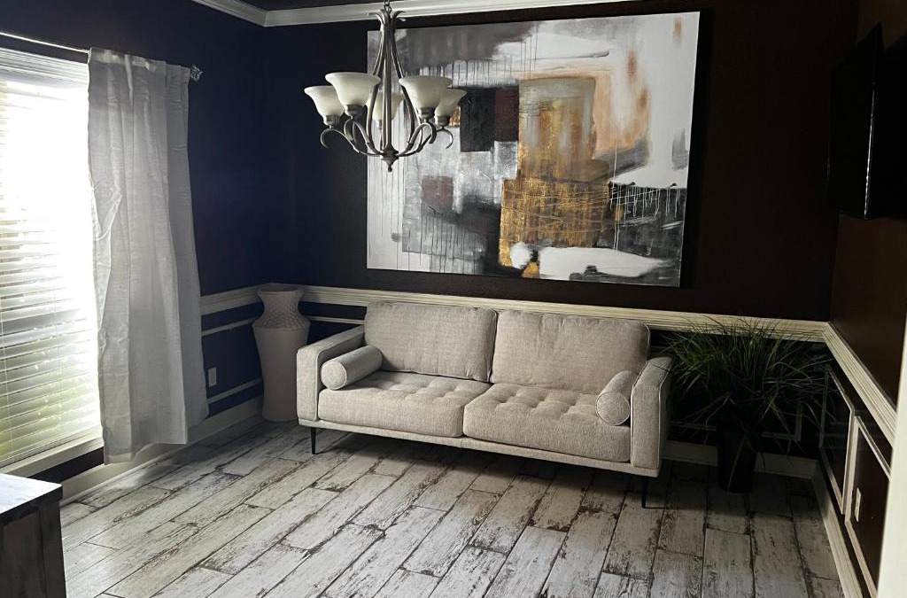 Benton House | Kings Retreat
