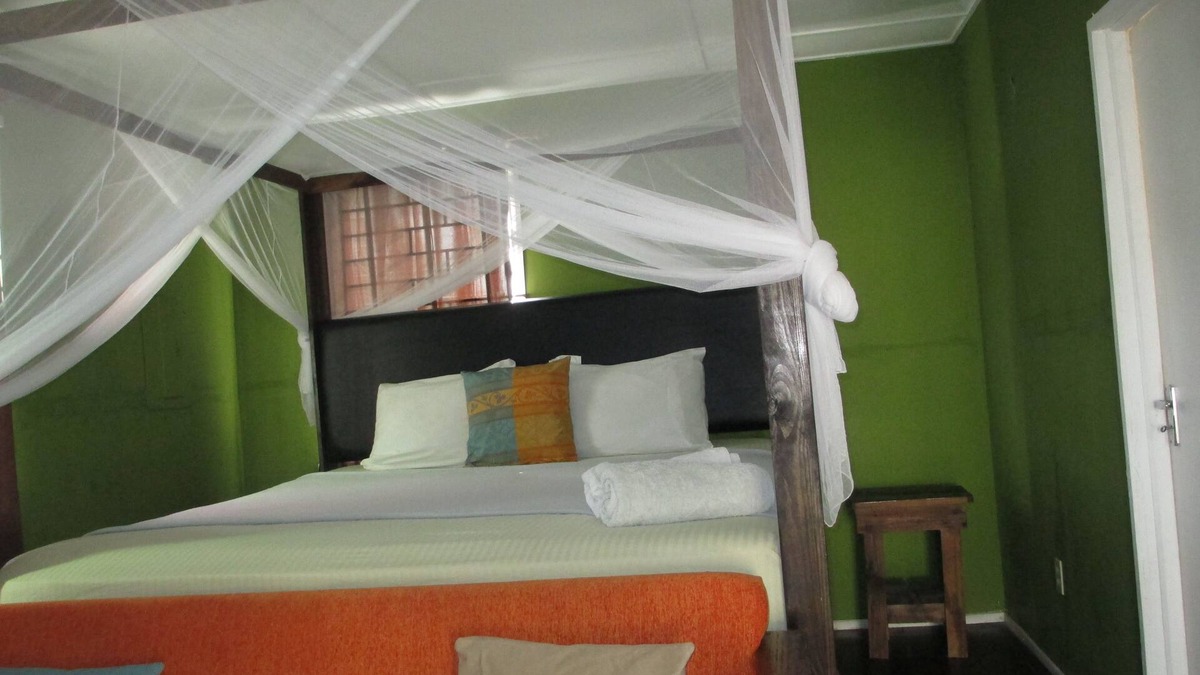 Jack's Hill Bed & Breakfast | Kingsworth Bed and Breakfast