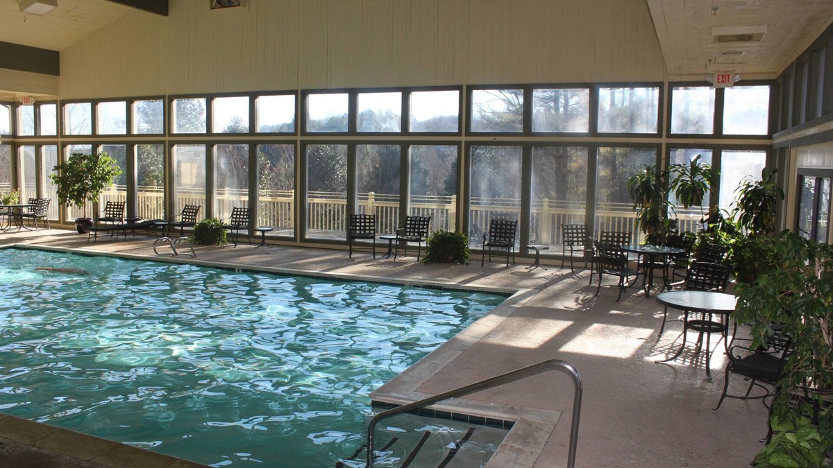 Clayton Hotel | Kingwood Resort