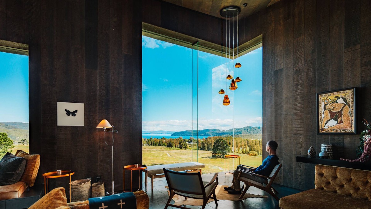 Kinloch Cabin | Kinloch Manor & Villas