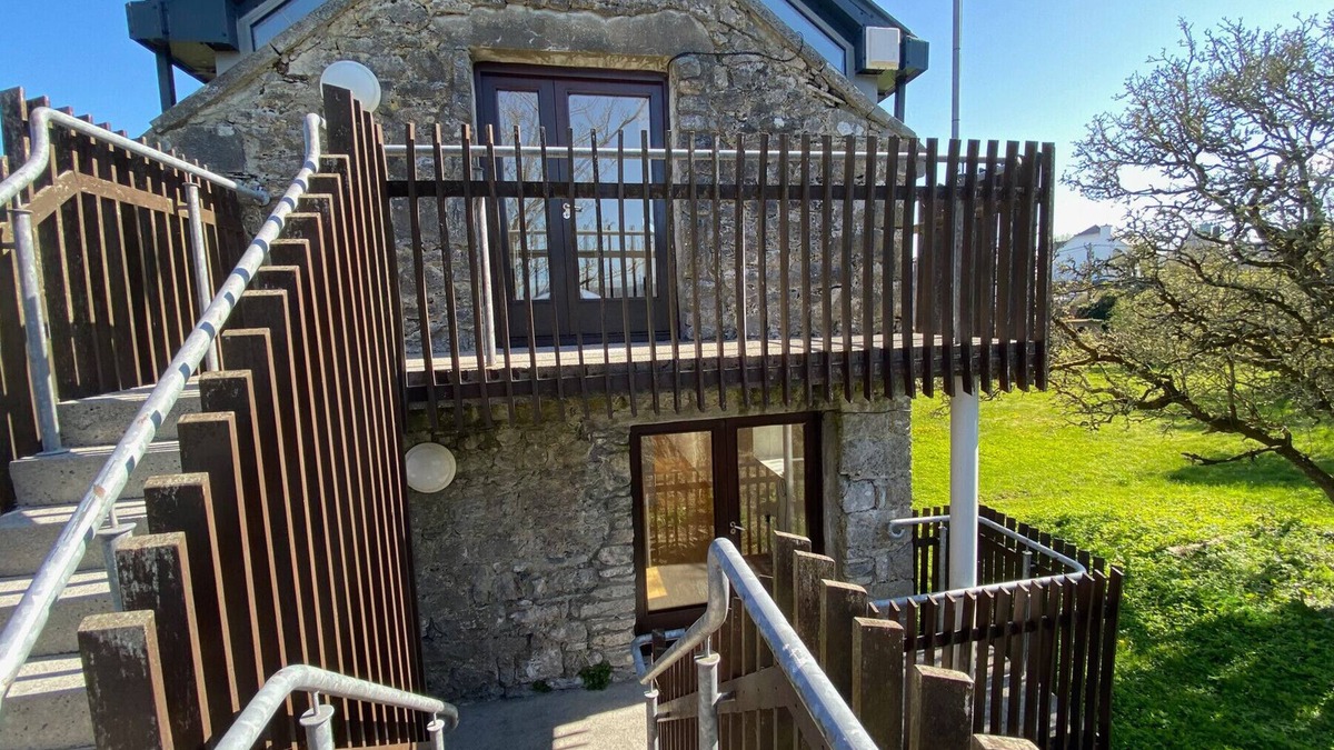 Kinvara Apartment | Kinvara Holiday Accommodation (First)