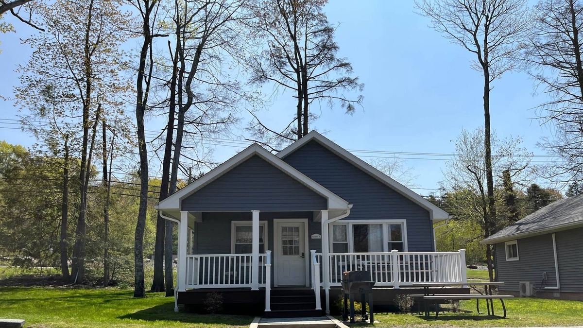 Tafton Cabin | Kipp 4 - Lakeside Cabins