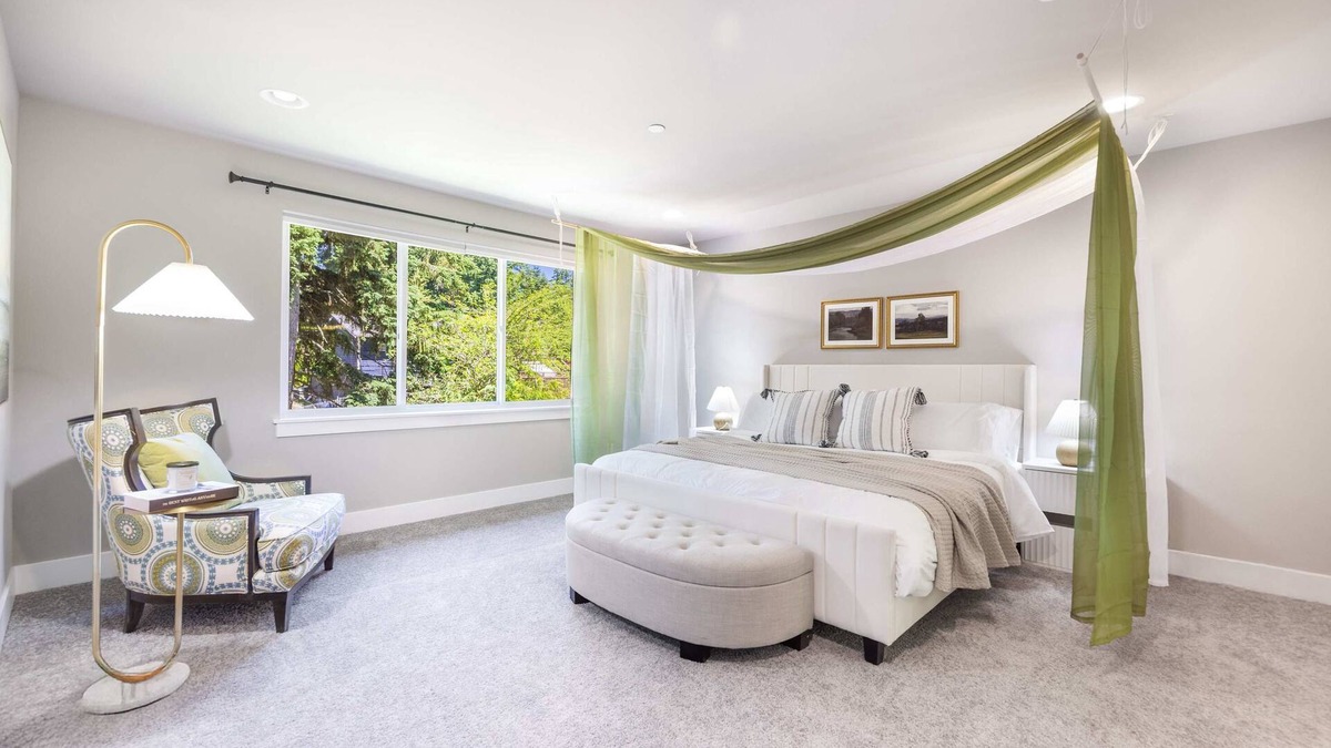 Inglewood-Finn Hill House | Kirkland Modern 4BR Family Oasis | Kids’ Paradise