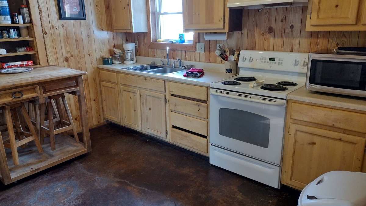 Cedaredge Cabin | Kiser Creek Cabins Grand Mesa Colorado. Located on the Grand Mesa.