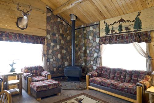 Alpine Village House | Kit Carson