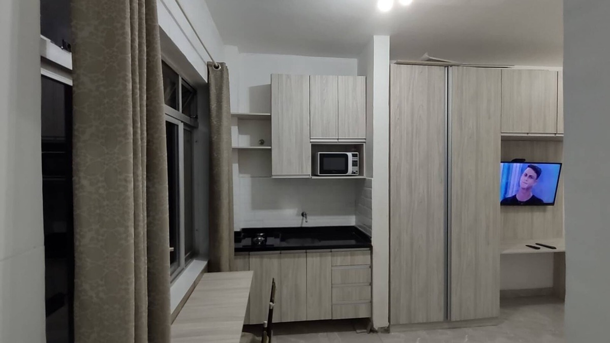 Curitiba Financial District Apartment | Kitchenette Aconchegante no Centro de Curitiba. Ótimo Custo-benefício!