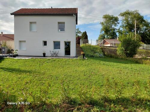 Neufchateau House | Kity house