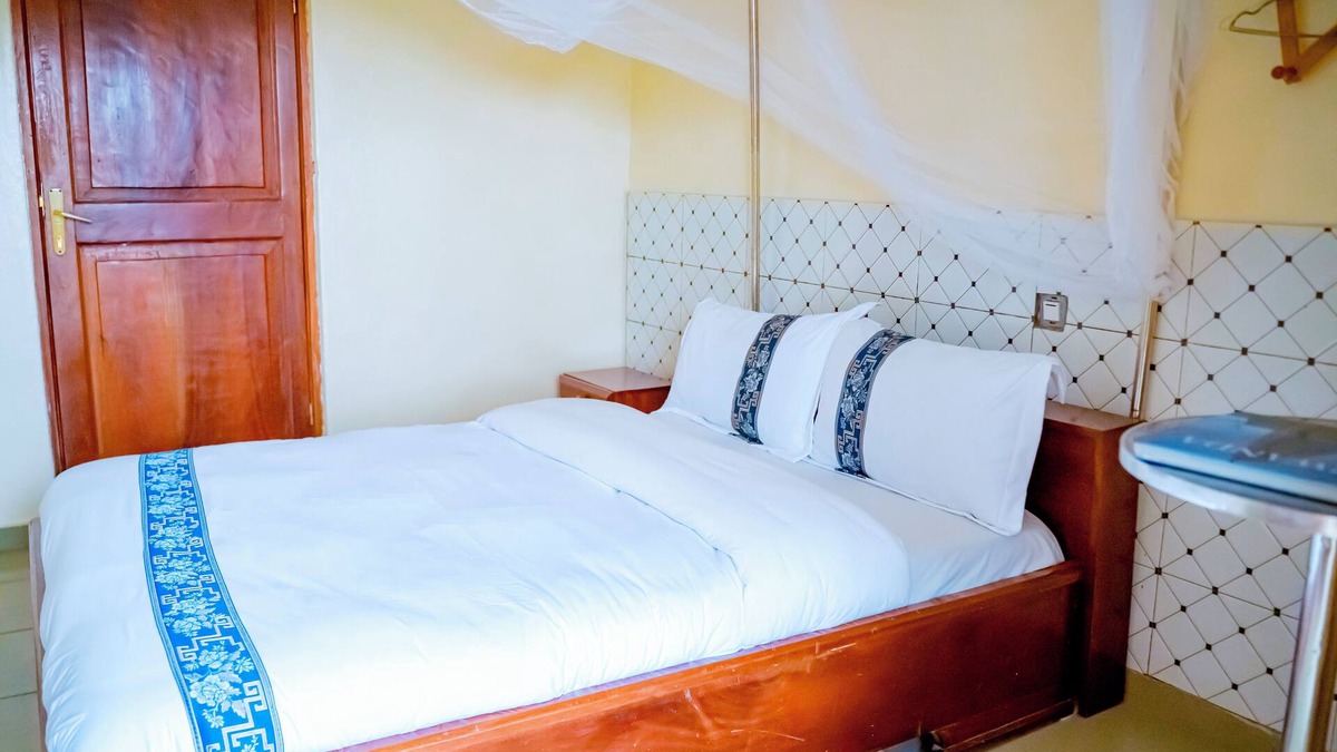 Gisenyi Hotel | Kivu Nest Hotel