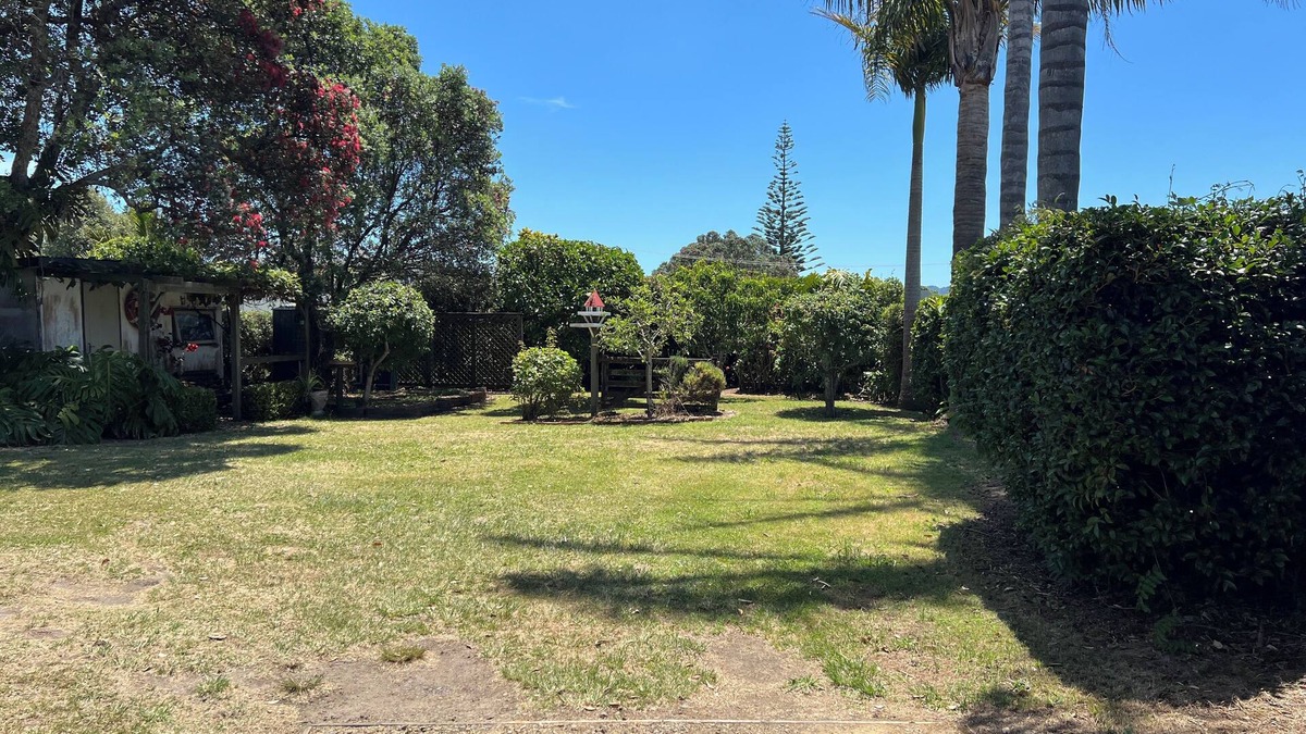 Cooks Beach House | Kiwiana in Cooks beach