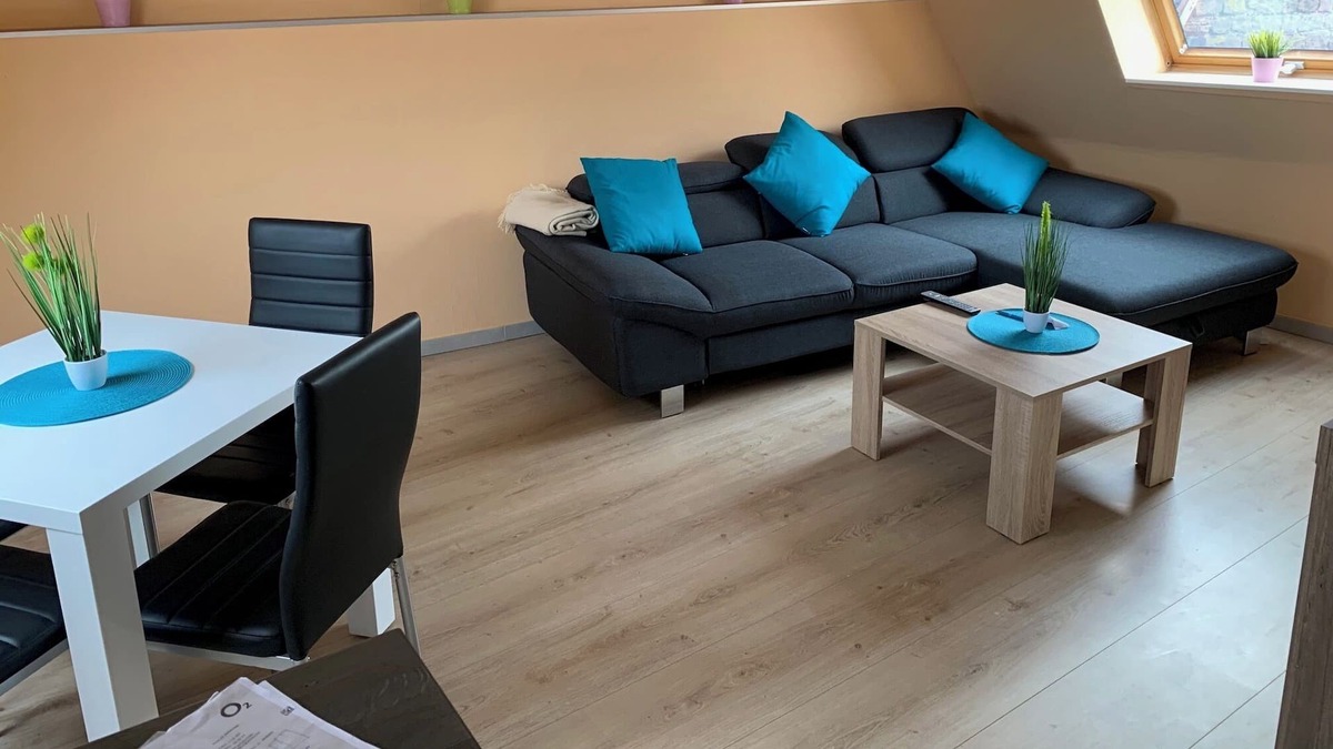 Enkenbach-Alsenborn Apartment | KL08: Bright TLA/TLF Apartment in Enkenbach-Alsenborn