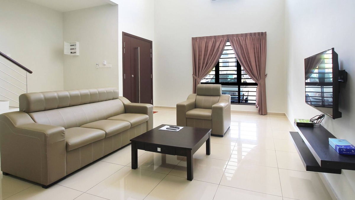 Taman Mahajaya House | KL6, Perfect House for Aces Group Holiday