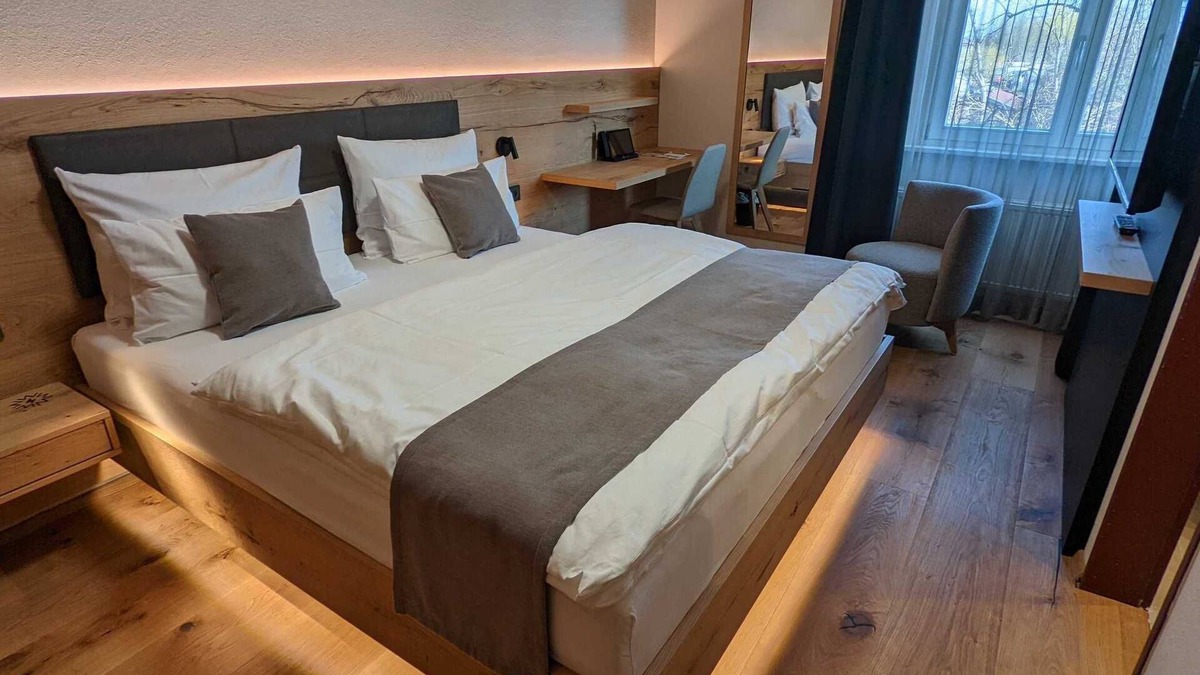 Markdorf Ski Chalet | Klassik Doppelzimmer - Wirthshof 4-hotel Chalets Beim Bodensee