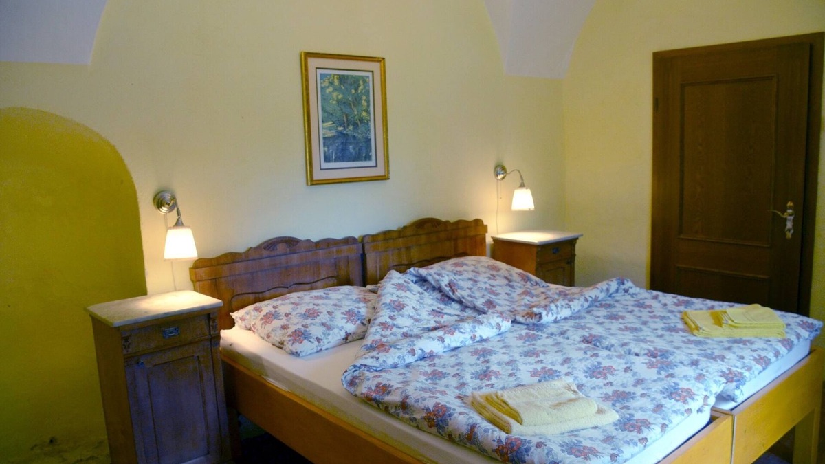Greillenstein Apartment | Kleine, Aber Weitläufige Ferienwohnung im Ehemaligen Rossstall des Schloss Greillenstein