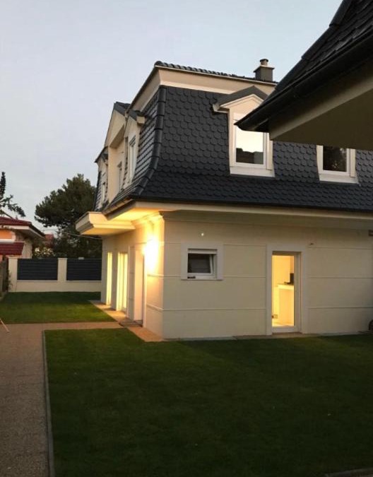 Wittau Villa | Kleine Luxus Villa Stadt nähe