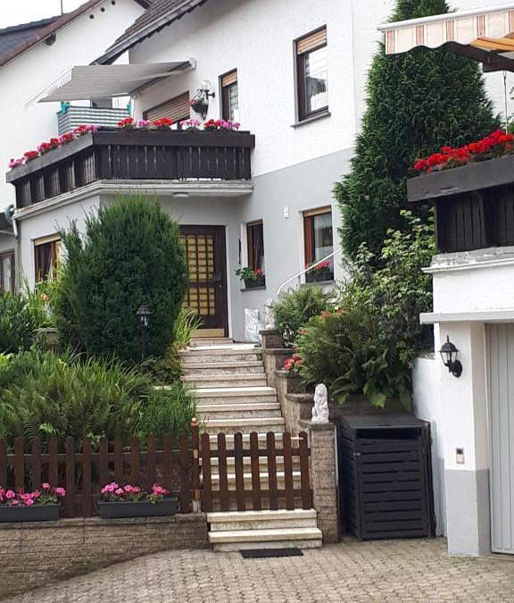 Burgbrohl Apartment | Kleines Glück