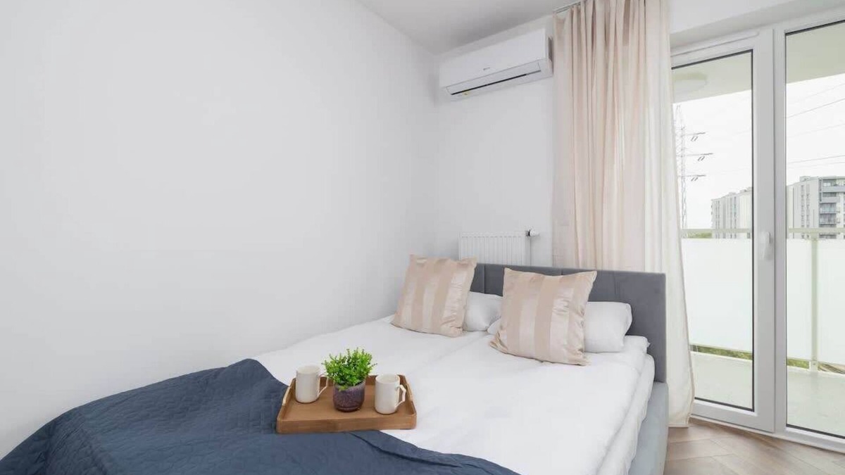 Krakow Apartment | Klemensiewicza 1 | Cozy Studio | Balcony