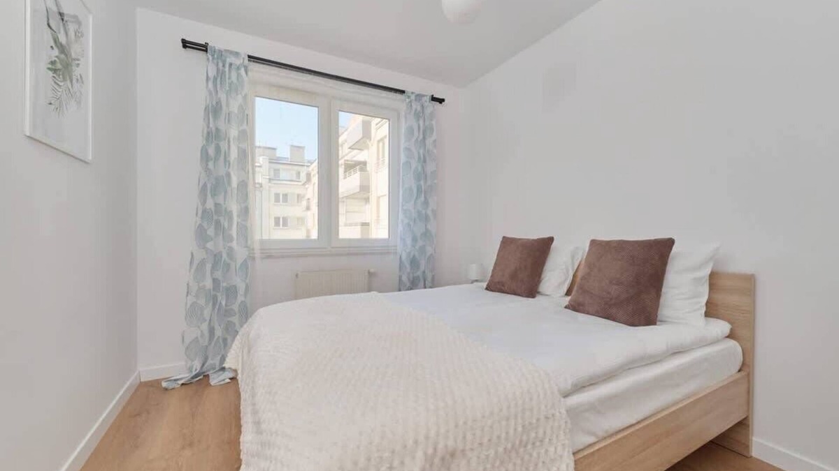 Krzyki Apartment | Klimasa 41B | Stylish Apartment | Parking