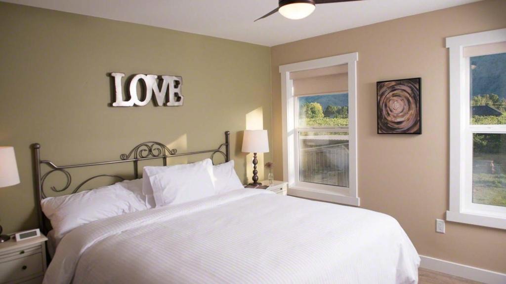 Okanagan-Similkameen House | Klippers Guest Suites
