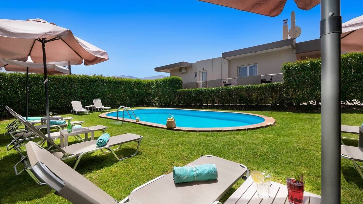 Vatolakkos Villa | Klironomos Art Villa, 6 BD, 4 BA, private pool