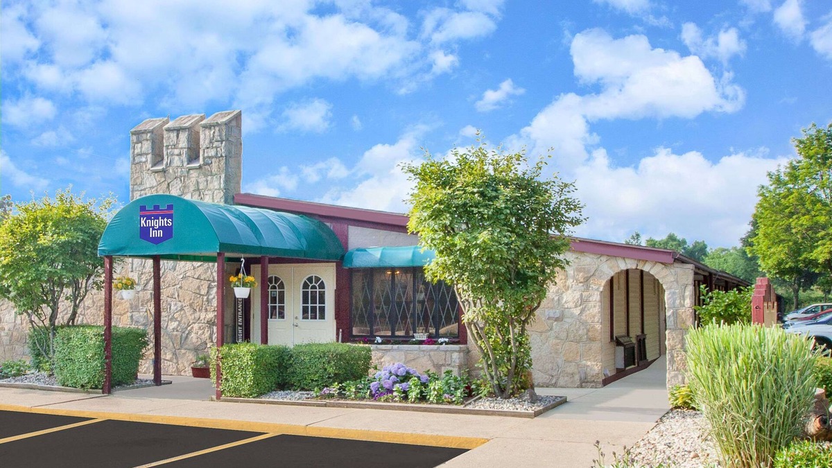 Battle Creek Hotel | Knights Inn Battle Creek
