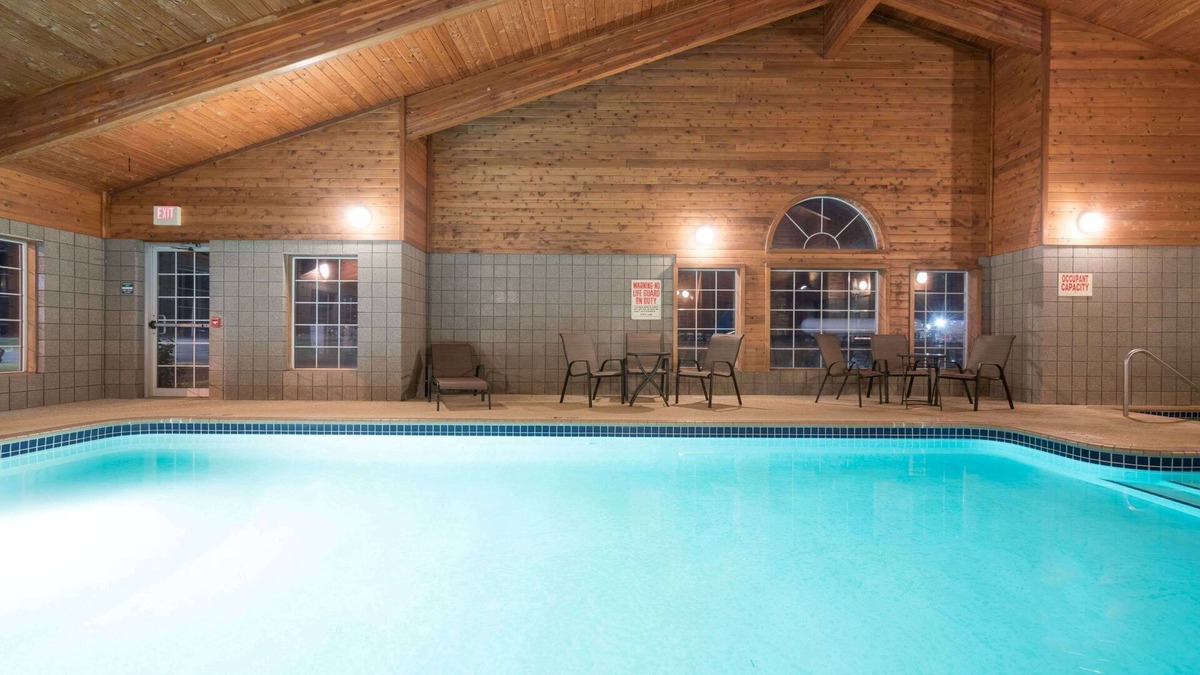 Litchfield Hotel | Knights Inn Litchfield
