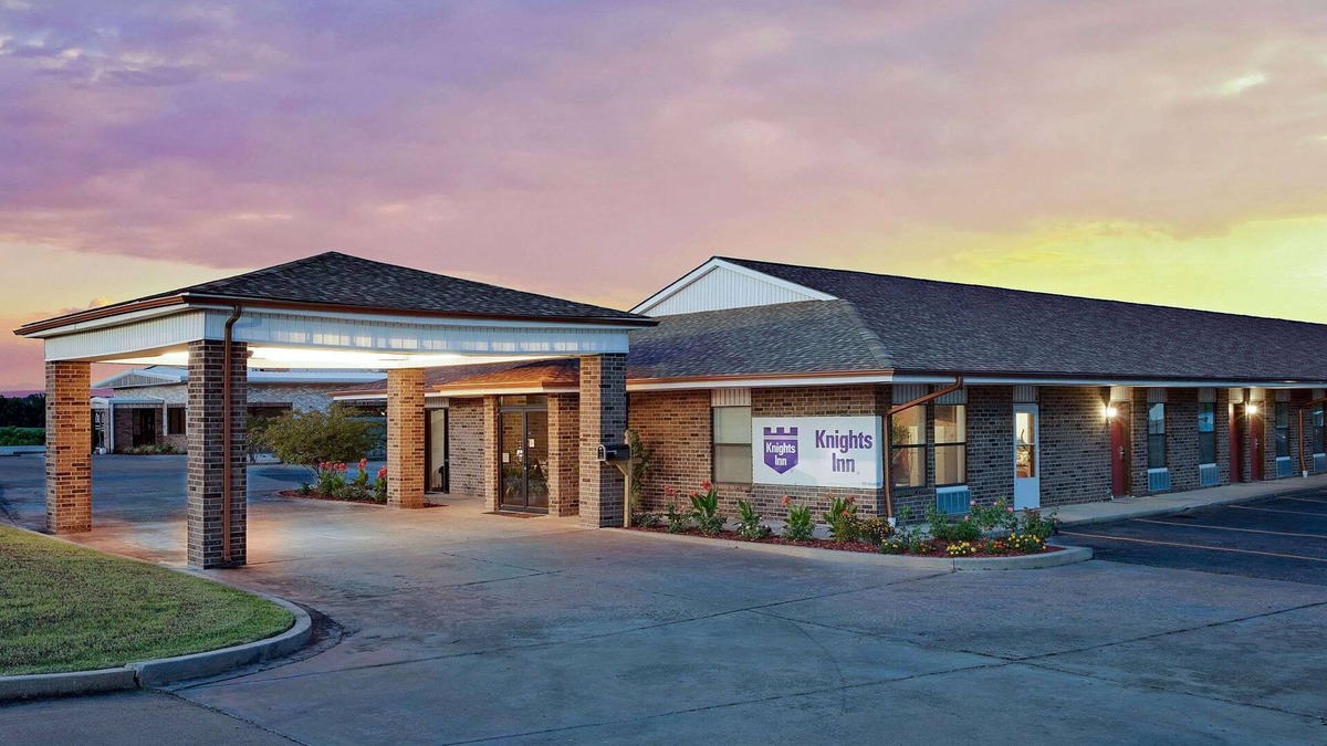 Muskogee Hotel | Knights Inn Muskogee