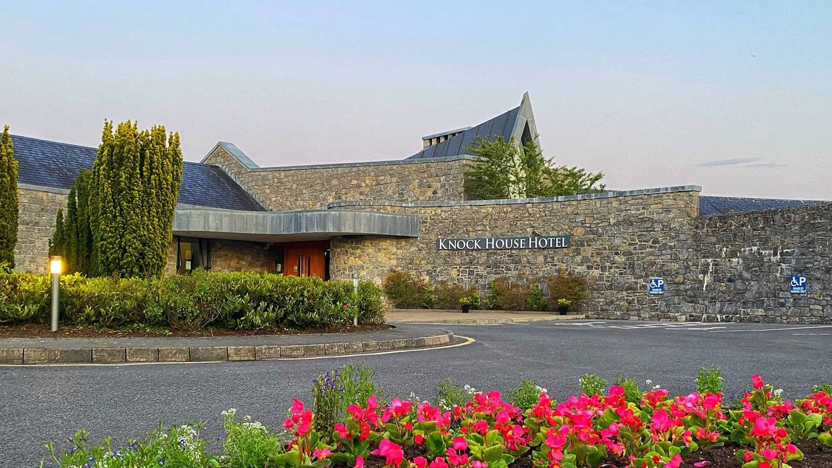 Knock Hotel | Knock House Hotel