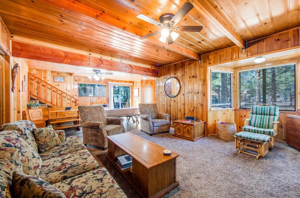 Big Bear City House | Knotty Pine Tavern