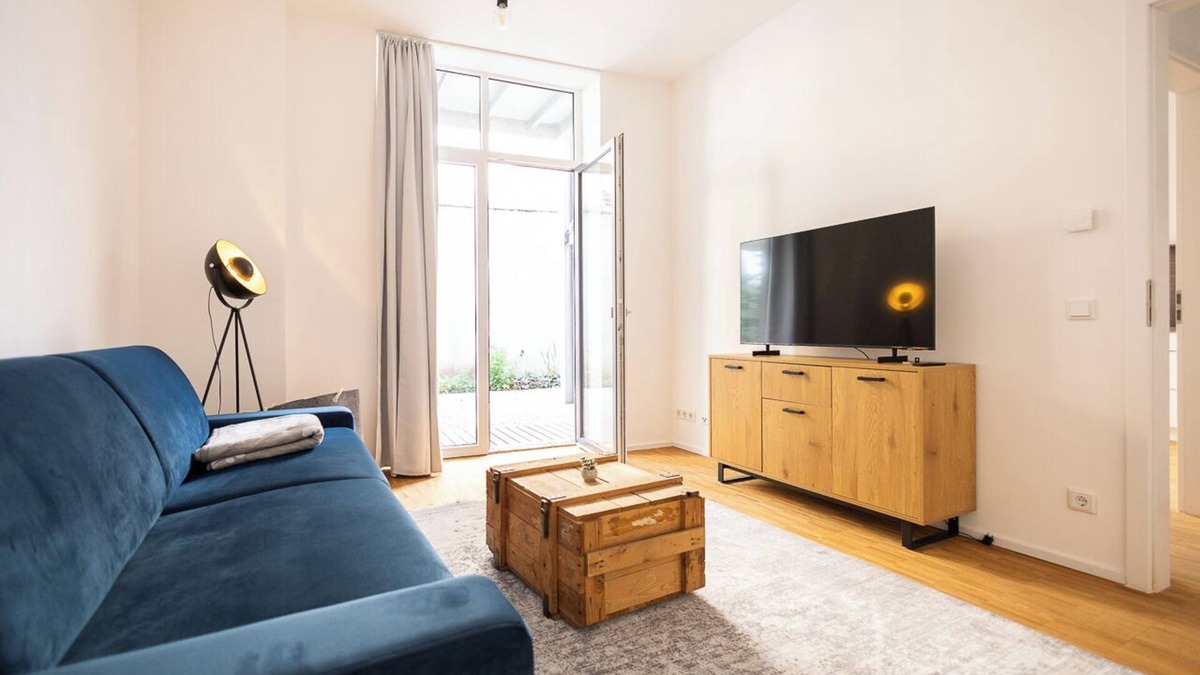 Altstadt Apartment | ★Ko-Living - Beatles Suite | In the center | Up to 4 pers. | Record player ★