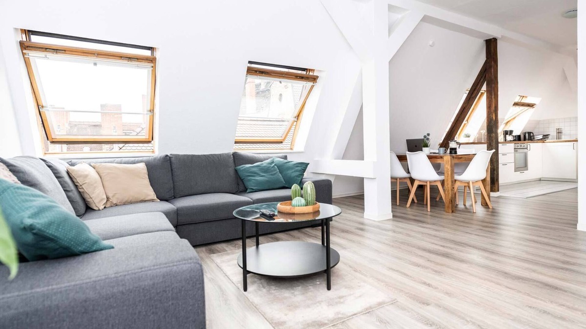 Altstadt Apartment | ★Ko-Living - Händel Suite | In the center of Halle | 2-4 persons ★