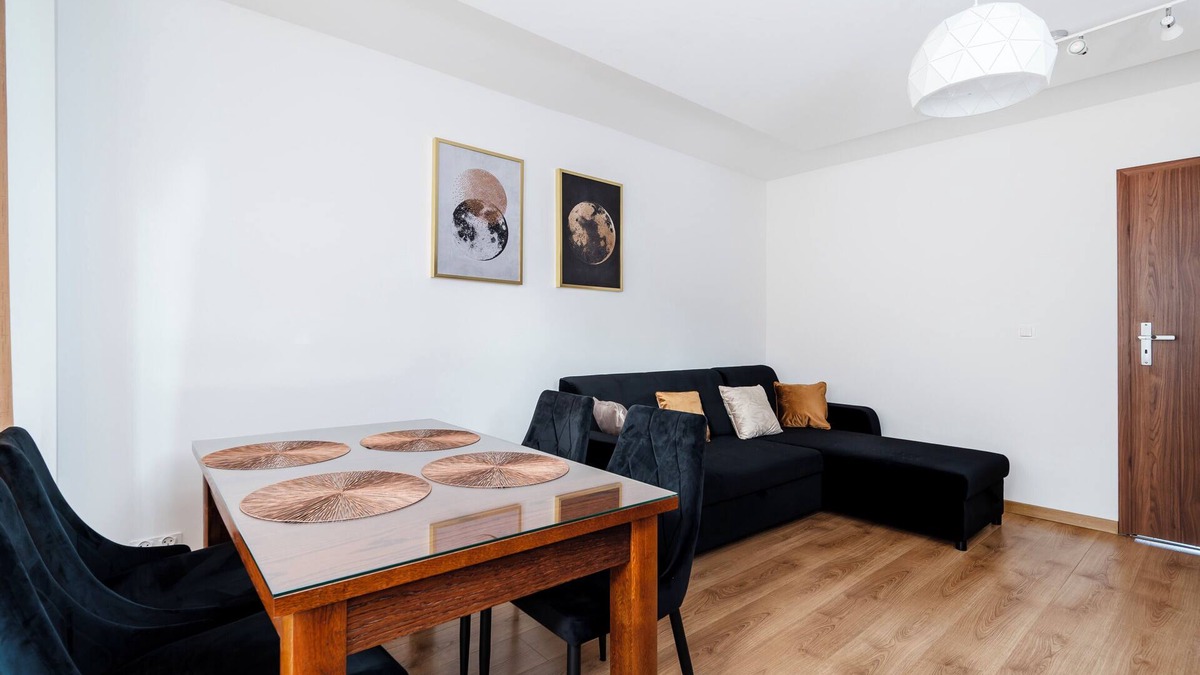 Baluty Apartment | Kochanowskiego Parkside Apartment