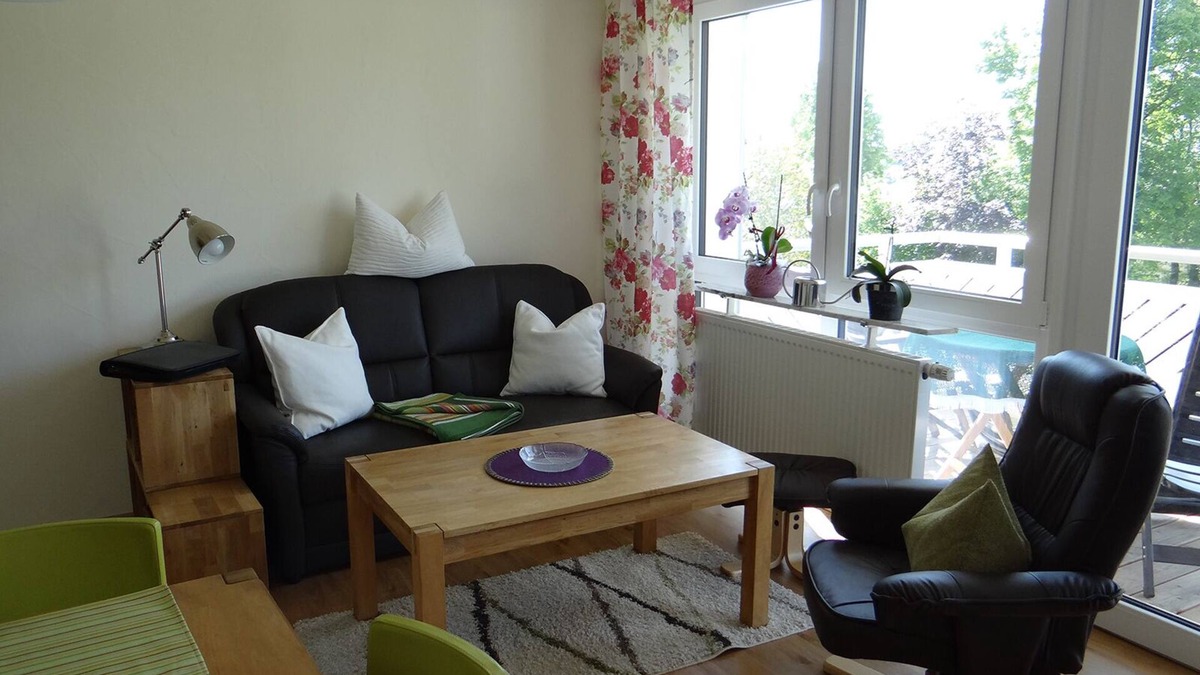 Bad Steben Apartment | Komfortable Ferienwohnung (63qm) - behindertengeeignet, kostenloses WLAN