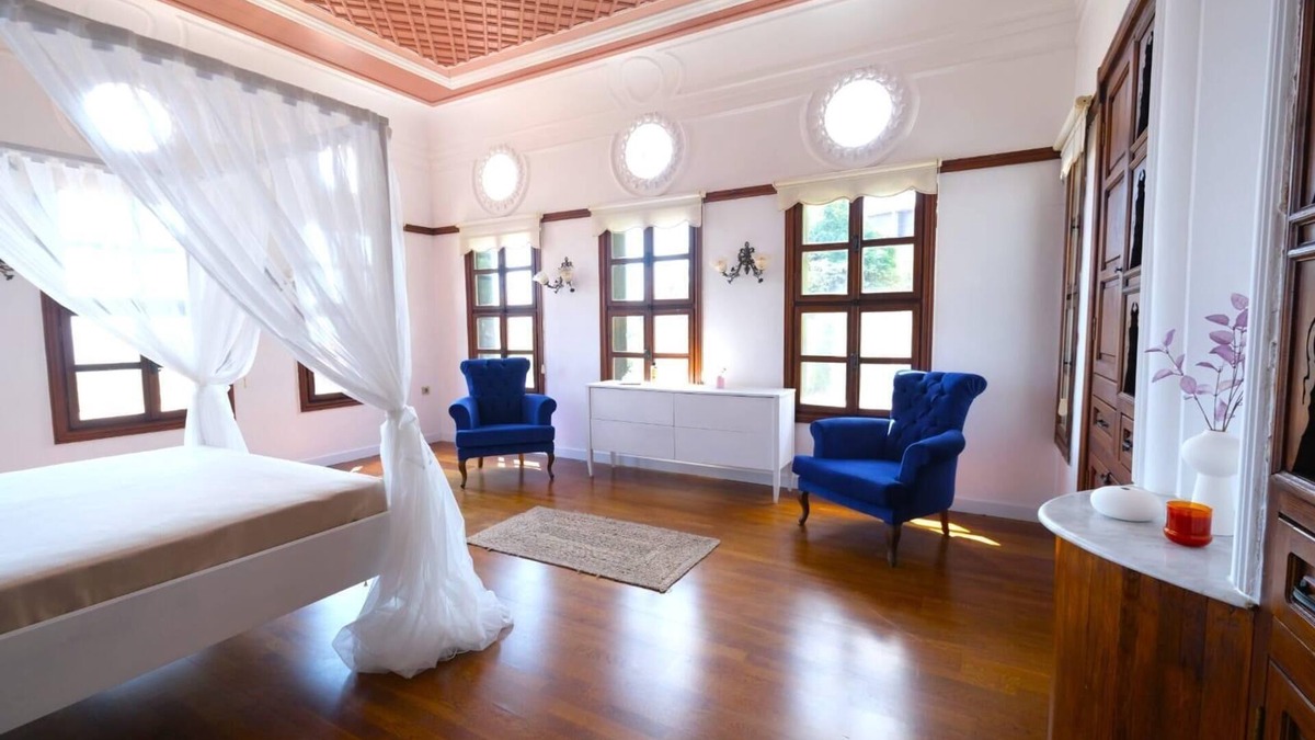 Altinoluk Hotel | Konak 1927