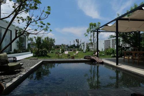 Dali House | Kong Garden Designer Hotel