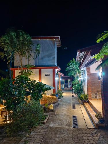 Sukapura Bed & Breakfast | KOPIKUIN bromo homestay