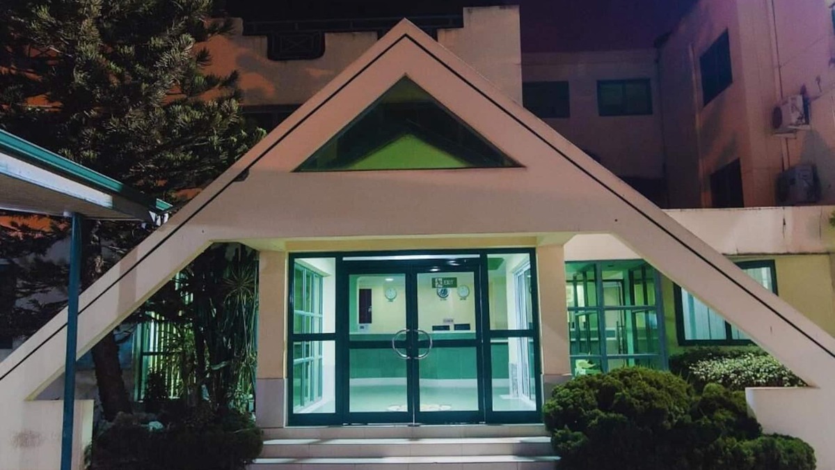Accra Hotel | Korkdam Hotel