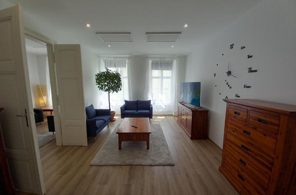 Papa Apartment | Korvin One Apartman