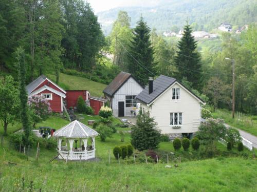 Aheim House | Koselig feriehus, Birkedaltunet