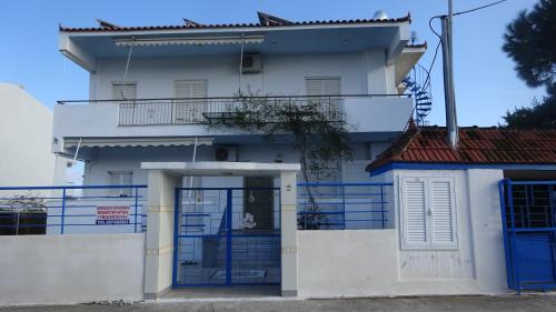 Assos-Lechaio Apartment | Kostas Family House