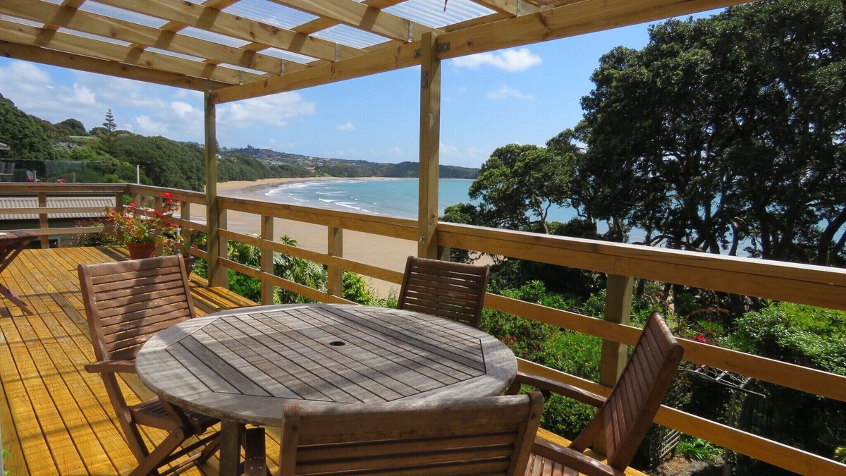 Coopers Beach Cottage | Kotare Kottage