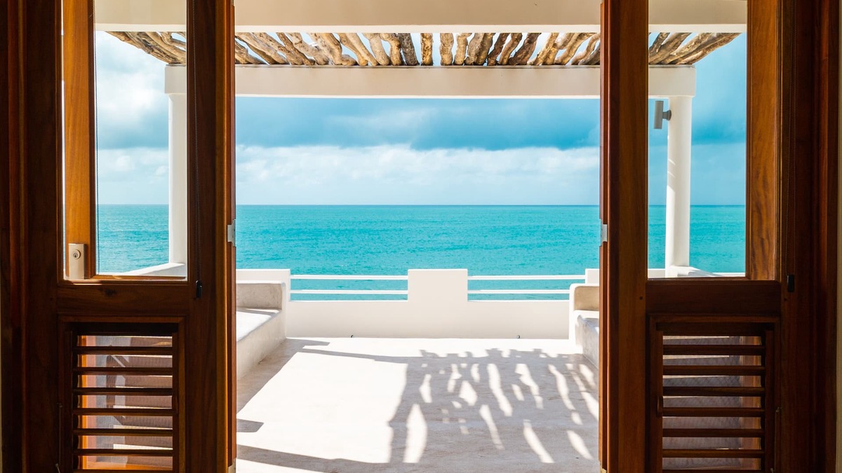 Treasure Beach Villa | Kotch- Private Ecoluxe 5 Bedroom Villa in Treasure Beach with Pool