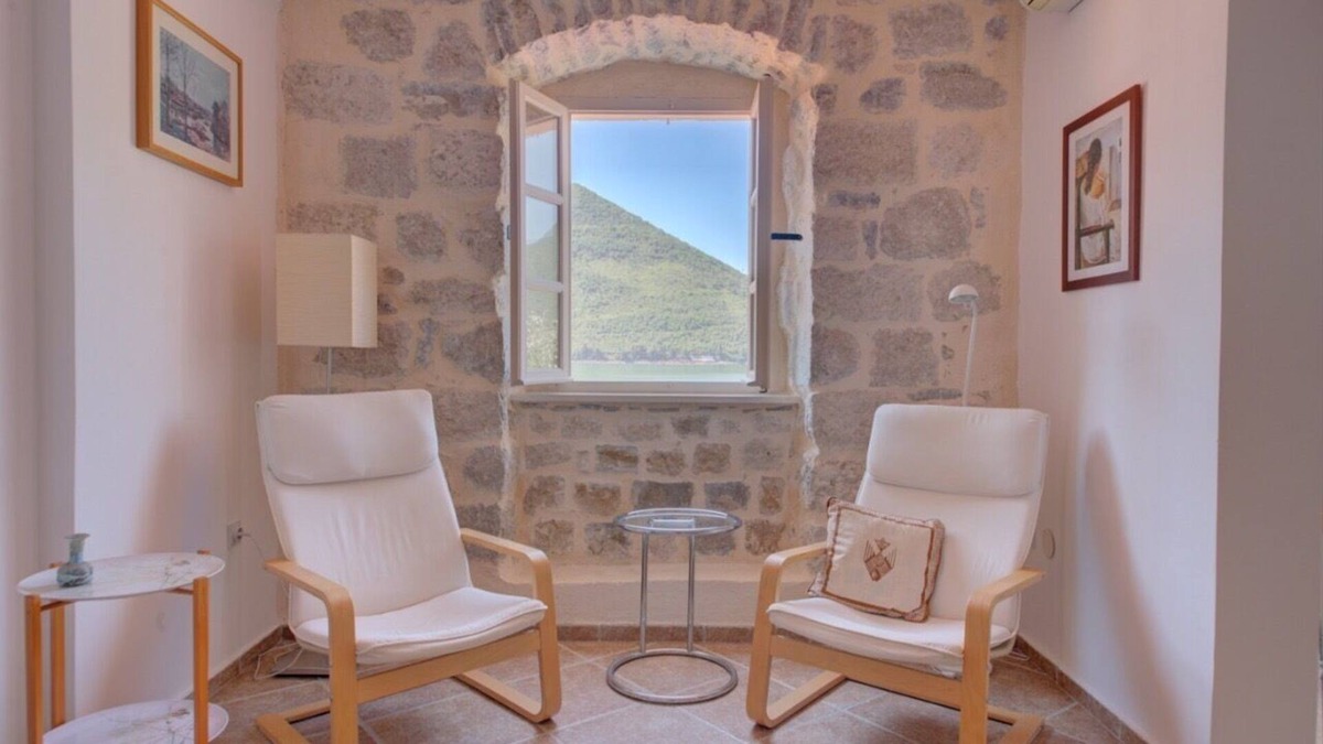 Perast House | Kotor Bay View Apartment in Perast