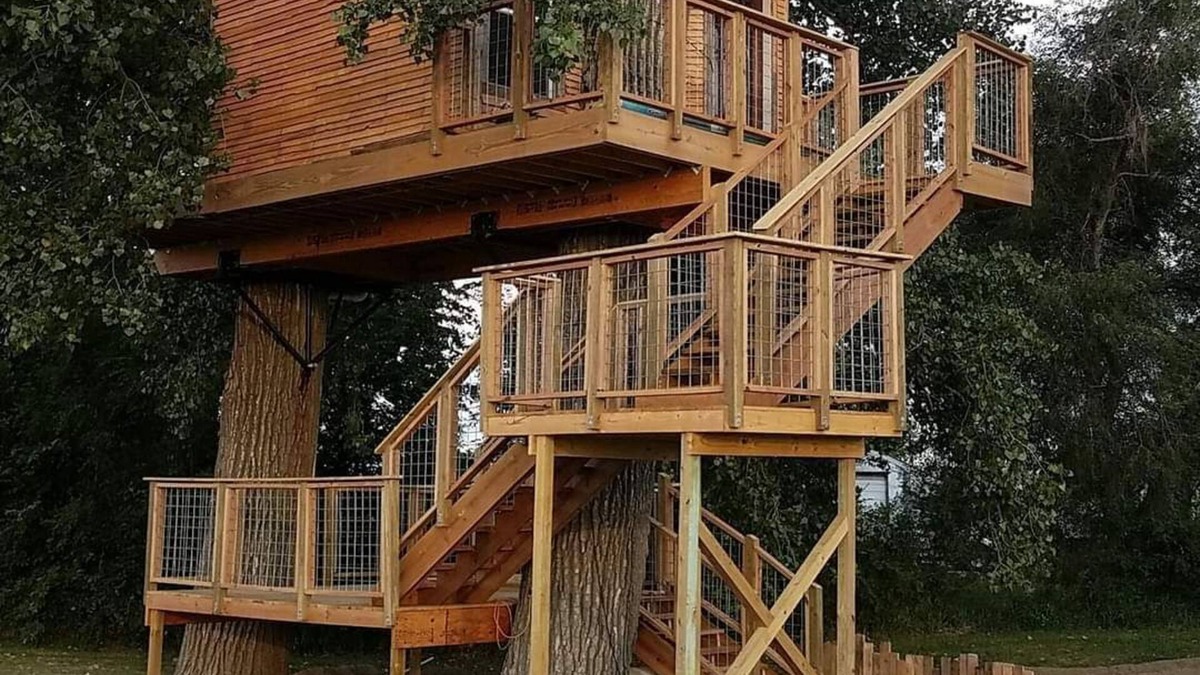 South Sioux City Bed & Breakfast | Kottage Knechtion Treehouse B&B
