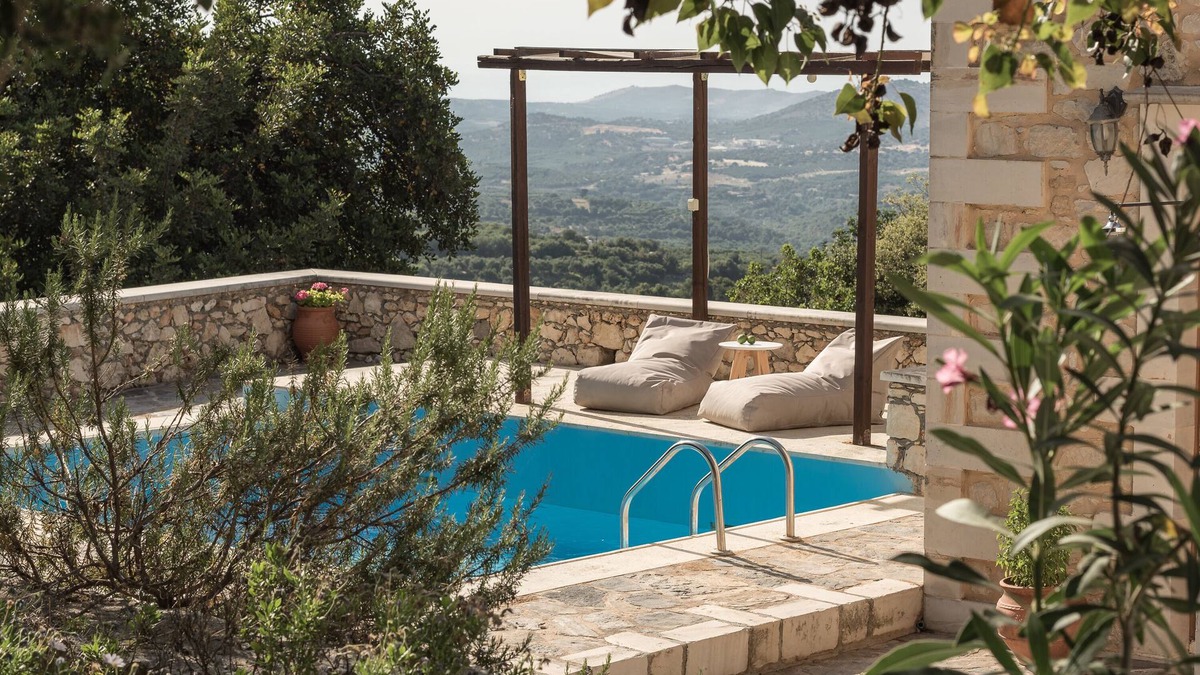 Mylopotamos Villa | Koules Estate-Helianthus, with Pool & BBQ,an Agricultural barn for Nature lovers