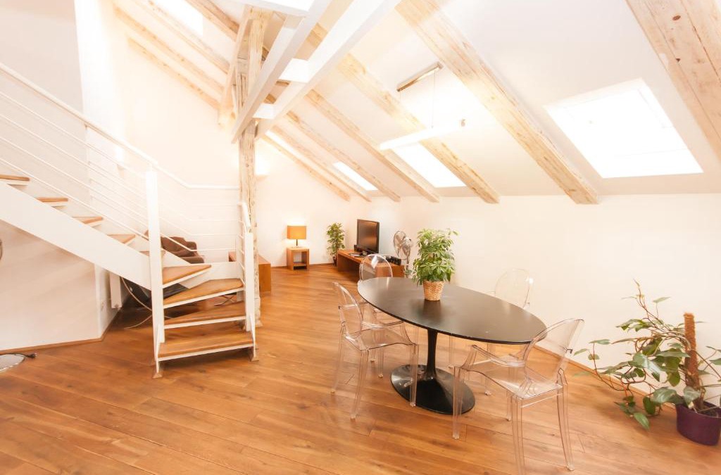 Stare Mesto Apartment | Kozna Loft