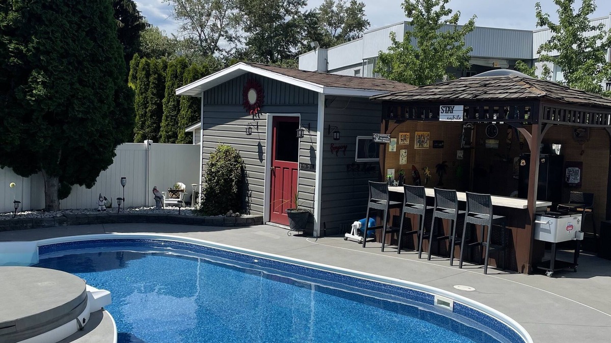 Okanagan-Similkameen House | Kozy Retreat with Pool