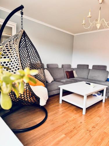 Prievidza Apartment | Krásny, plne vybavený byt s bezplatným parkovaním