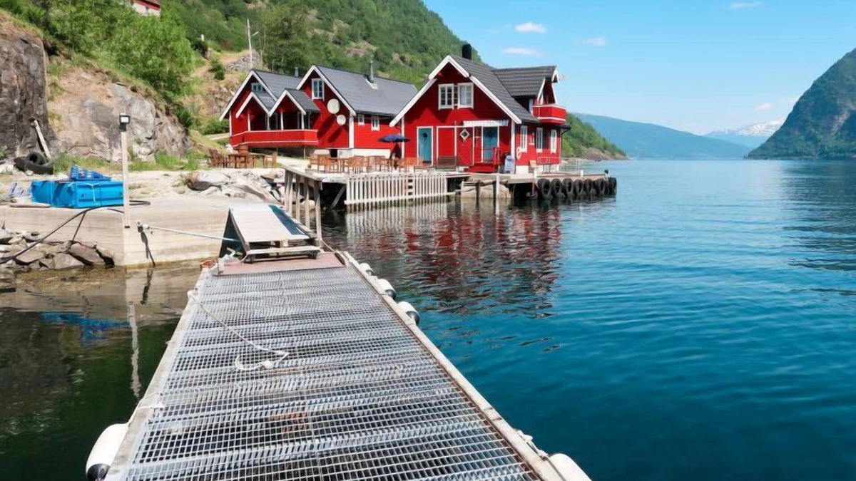 Vik House | Krokeggi by Interhome