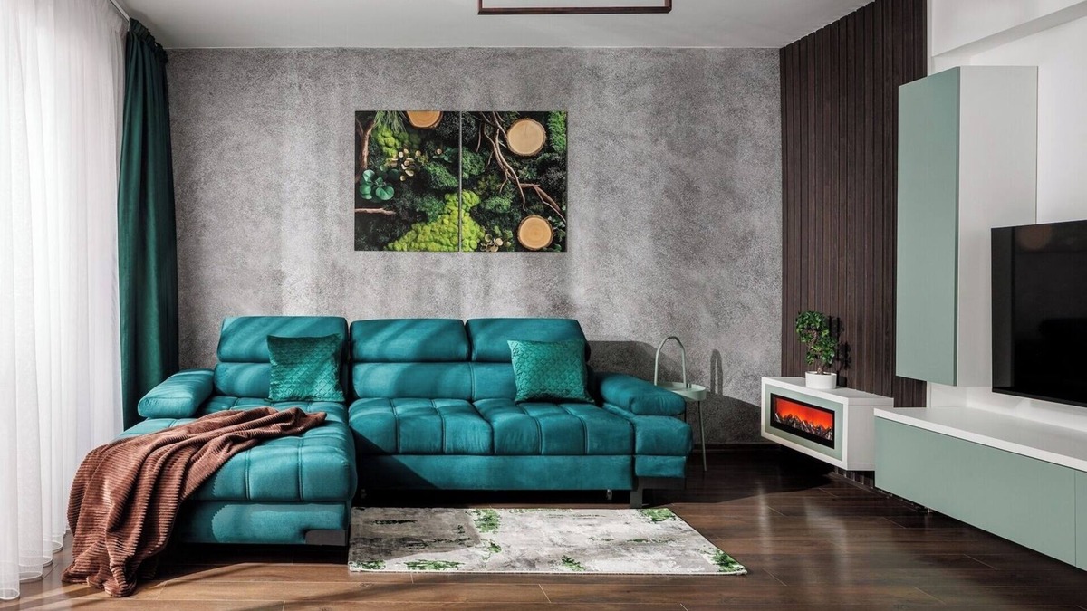 Brasov Apartment | Kronsmart Apartment: Cozy Fireplace and Free Parking