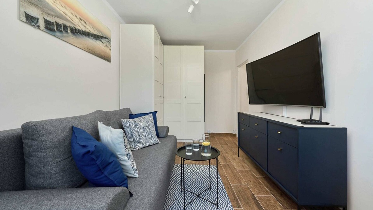 Krzyki Apartment | Krynicka 46 | Compact Studio | Netflix